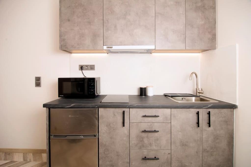 Joy'S Modern-Chic Home Kalamata Exterior foto